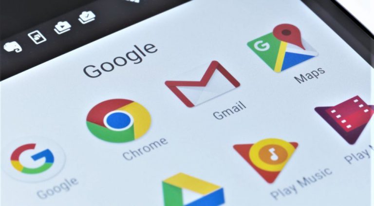 Google testează un nou Gmail bazat pe AI care extrage informațiile esențiale din e-mailuri