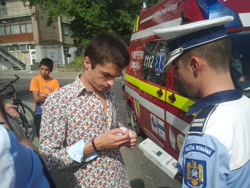  29090_17372_stiri_accident
