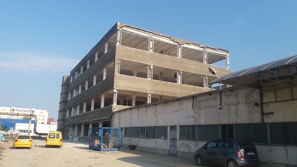  FOTO: Se extinde harta birourilor din Iaşi. O fostă fabrică se transformă radical