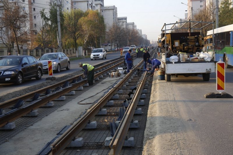 Cum s-au cheltuit banii de la UE, episodul IV: Investiţii uriaşe în linii de tramvai, zero în vehicule