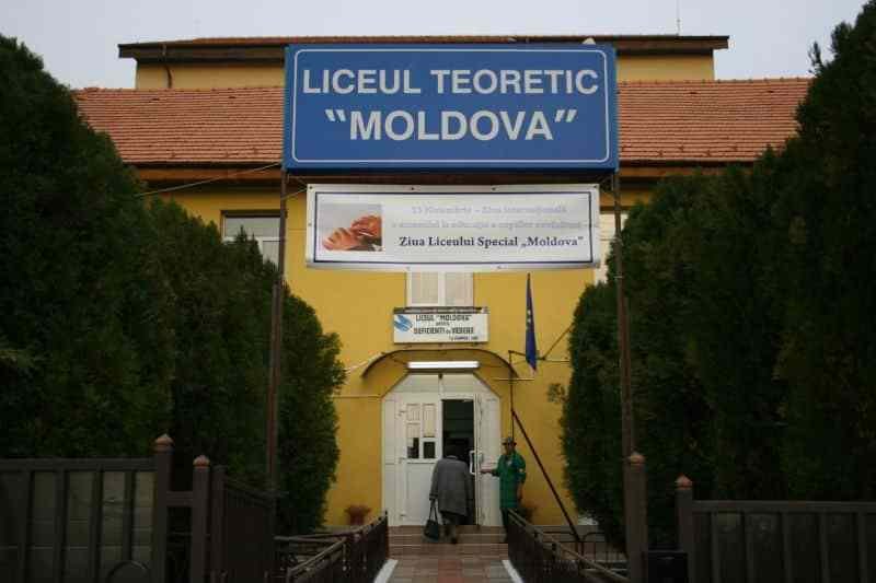  Liceul Special „MOLDOVA” – Târgu Frumos, la Centenar
