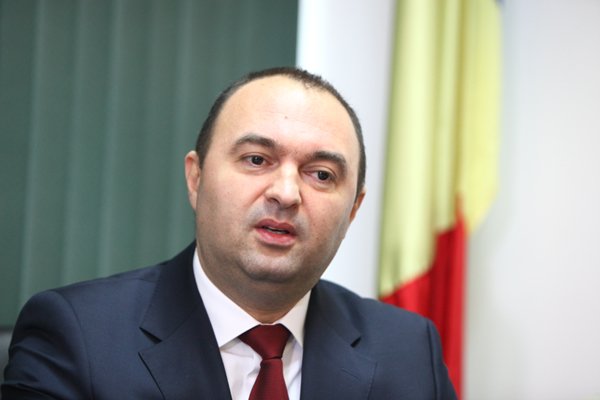  Fostul ministru Cristian Adomniţei şi-a salvat garajul de la demolare