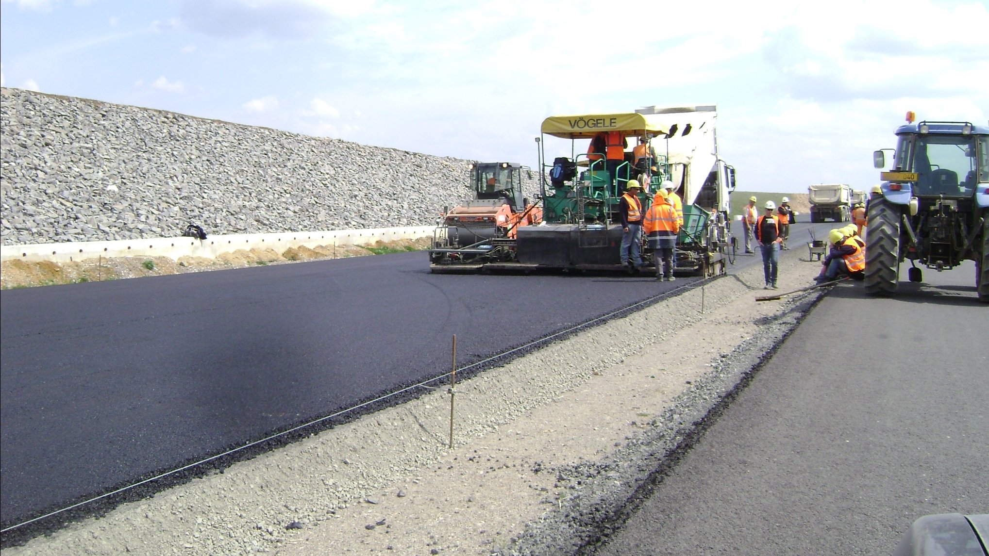 Sunt sau nu mai sunt bani pentru construirea Autostrăzii Unirii? Răspunsul dat de noul ministru al Transporturilor