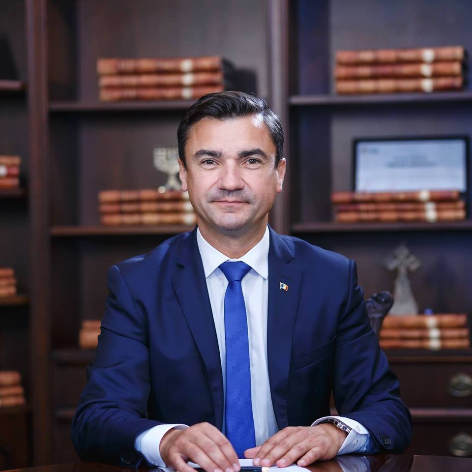  Chirica se alătură protestului „15 minute”. Săptămâna trecută îl considera o glumă