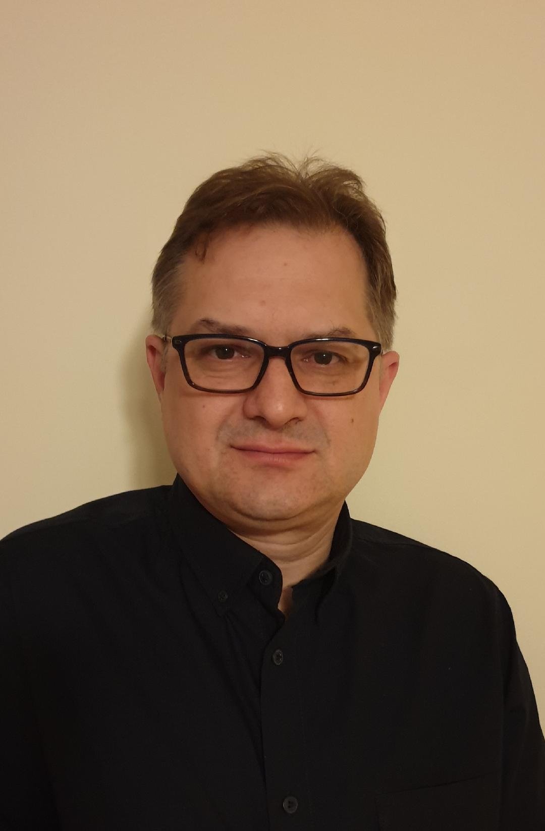  Patologia genunchiului: Ligamentul încrucişat anterior se tratează chirurgical!