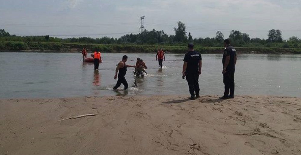  Au început tragediile de vară. Trei ieşeni înecaţi în trei zile