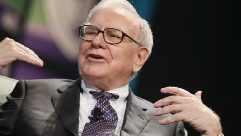 Indicatorul „Buffett” depăşeşte pragul de la care legendarul investitor avertiza că „te joci cu focul” pe bursă