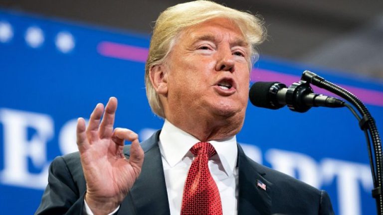 Trump face încă o numire în noua sa echipă de la Casa Albă. Stephen Miller, un adept al liniei dure în materie de imigraţie, va fi şef-adjunct al politicii în noua administraţie