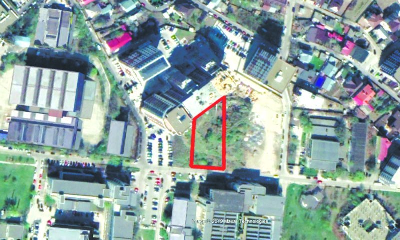  Iată cum să „sufli” Primăriei chiar de sub nas un teren central! ”Minciună” de 2.000 mp lângă UTI