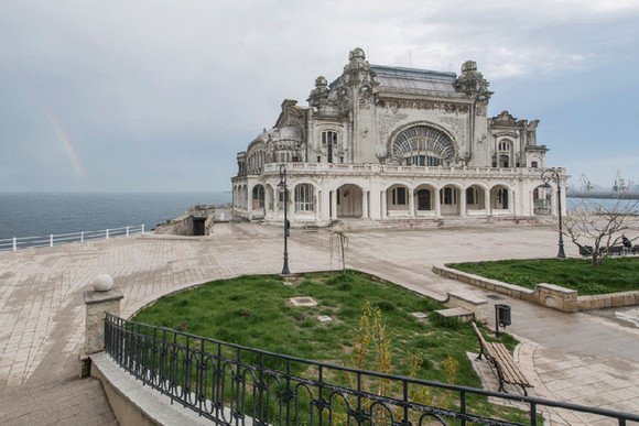 FOTO Cum arată emblematicul Cazinou din Constanța după restaurare