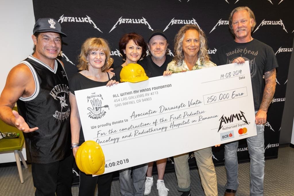 Gest uriaș al trupei Metallica. A donat 250.000 de euro pentru spitalul oncologic pentru copii, construit de „Dăruiește viața”