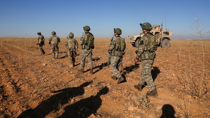 Trupele americane au început retragerea din Siria