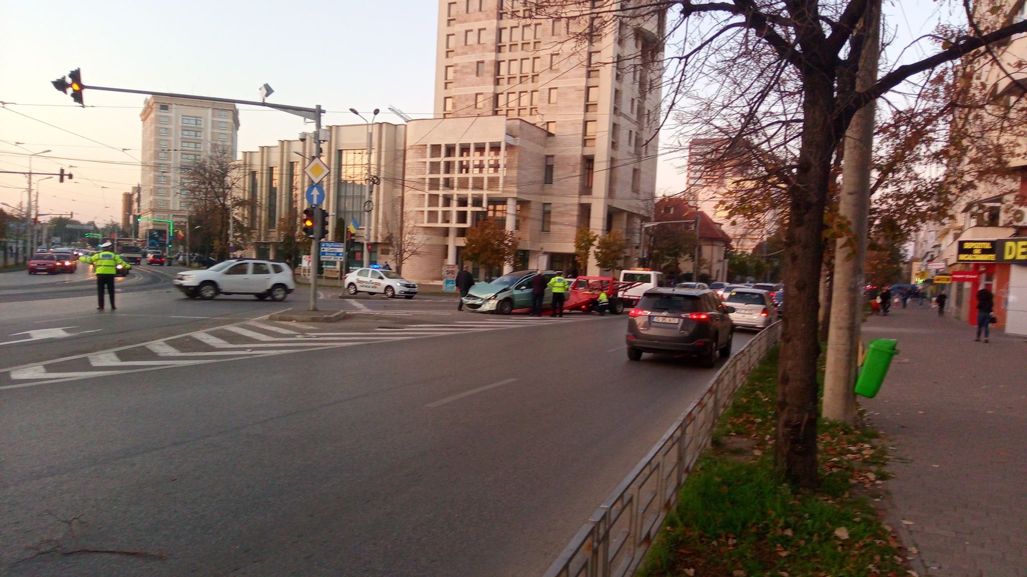 Schimbare majoră în circulația tramvaielor în zona centrală a orașului: urcarea tramvaielor din Podu Roș va fi mutată pe strada Sf. Lazăr