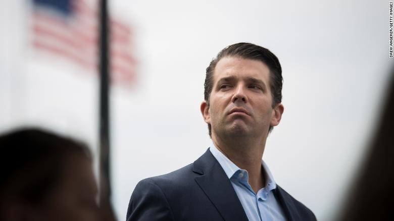 Donald Trump Jr. se oprește la Budapesta înainte de a ajunge la București. De ce vizitează fiul lui Trump Europa de Est?
