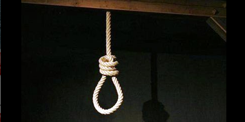  Tânără de 27 de ani, în stare gravă după o tentativă de suicid. Femeia a recurs la gestul extrem după o ceartă cu soțul plecat la muncă în străinătate