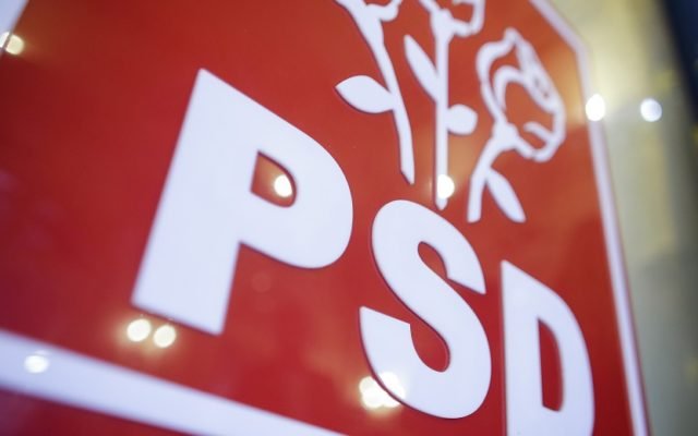 PSD a lipsit de la congresul PNL, un eveniment politic, „strict cu mize politice pentru membrii săi”