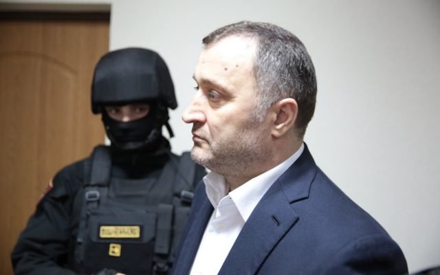 Vlad Filat, fost premier al Republicii Moldova, condamnat în lipsă în Franța la doi ani de închisoare pentru spălare de bani