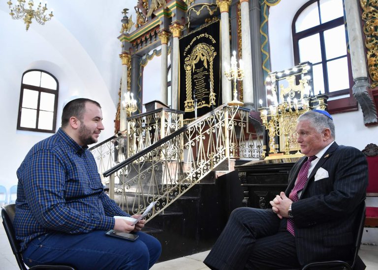 Ambasadorul SUA: Nu ar fi nimic mai bun pentru SUA decât să poată elimina vizele