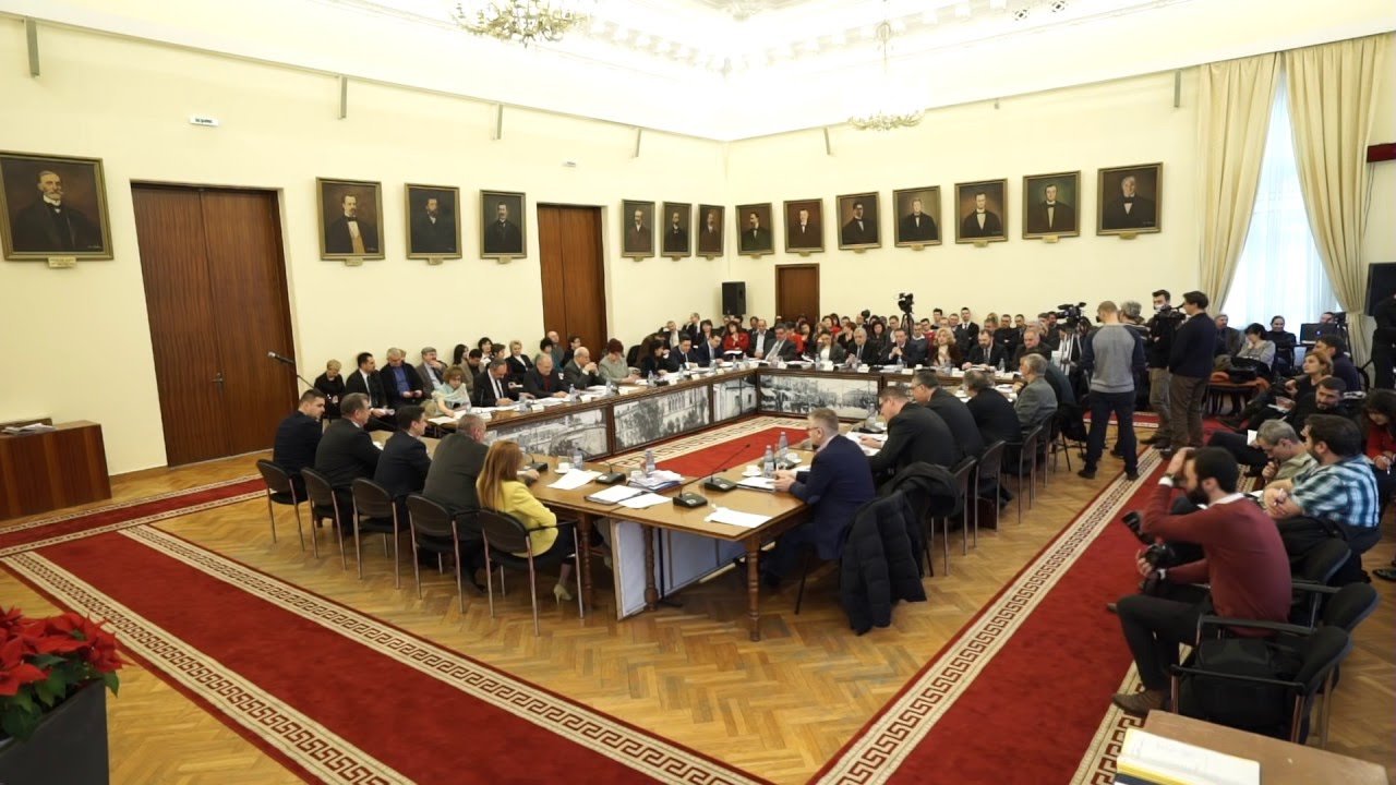  Premieră în CL: Judecătorii au pus 7 proiecte pe ordinea de zi, refuzate mereu de Chirica