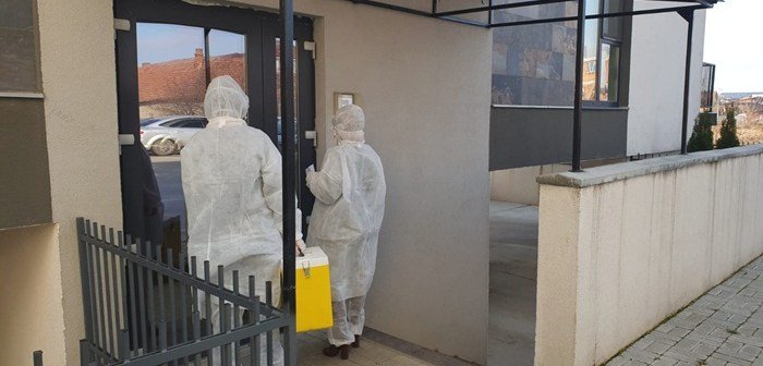  Viaţa la izolare din cauza COVID-19. Ameninţaţi cu amenzi de 10.000 de lei