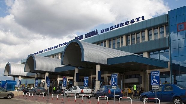 Bonus astronomic pentru un ex-director la Aeroporturi București, recrutat de la firmă de copiatoare. Nu făcea mai nimic, se uita la cinci „indicatori cheie“