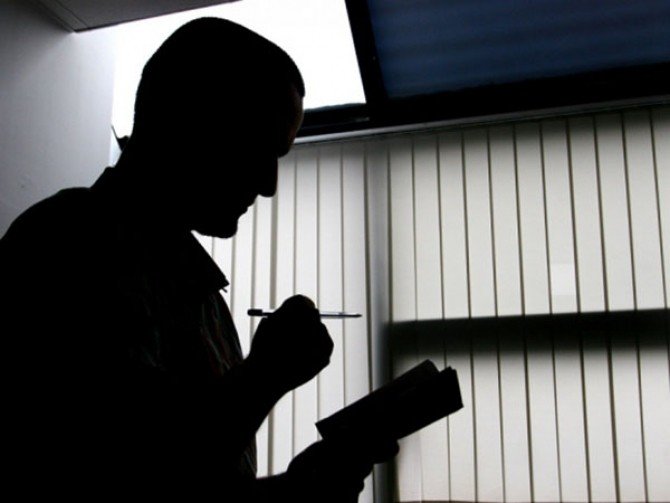 De ce Nicușor Dan nu poate numi șefi noi la SRI și SIE: are nevoie de aprobarea Parlamentului, dominat de PSD. Ce compromisuri au făcut Băsescu și Iohannis