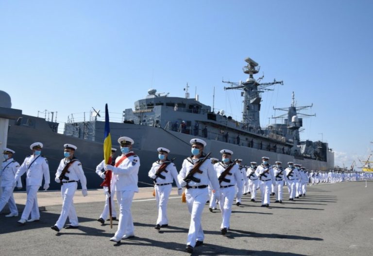 Ziua Marinei Române, sărbătorită la Constanţa, pe faleză şi pe scena maritimă. Programul festivităților