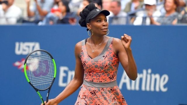 Venus Williams a devenit cea mai în vârstă jucătoare care câştigă un meci WTA de simplu