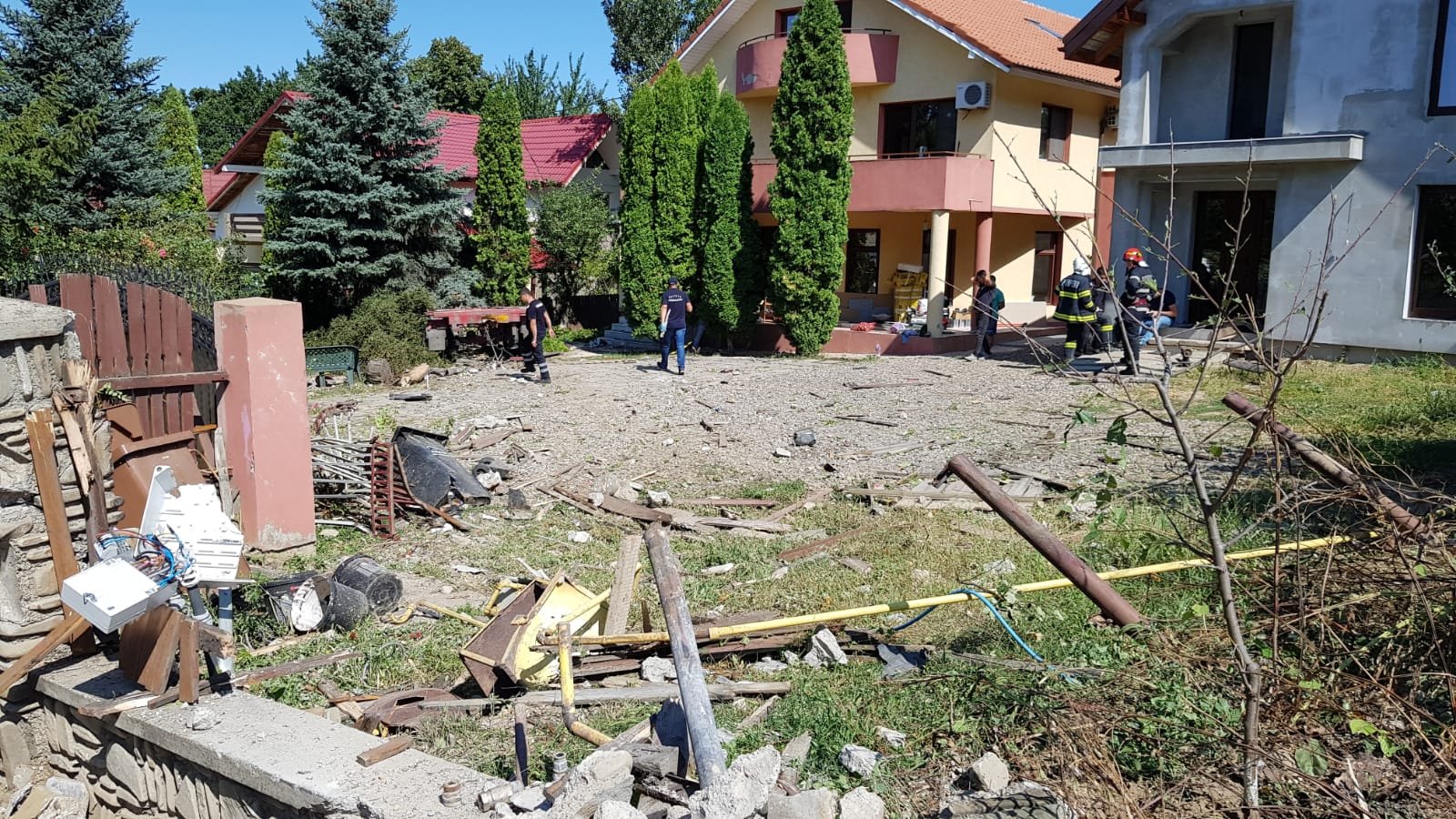  EXCLUSIV: Fetiță ucisă în Bucium în curtea casei de un TIR scăpat de sub control (UPDATE)