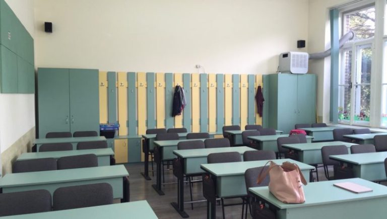 Haos în școală: Profesorii câștigă 4.500 lei/lună. Liderii sindicali au venituri de 35.000 lei