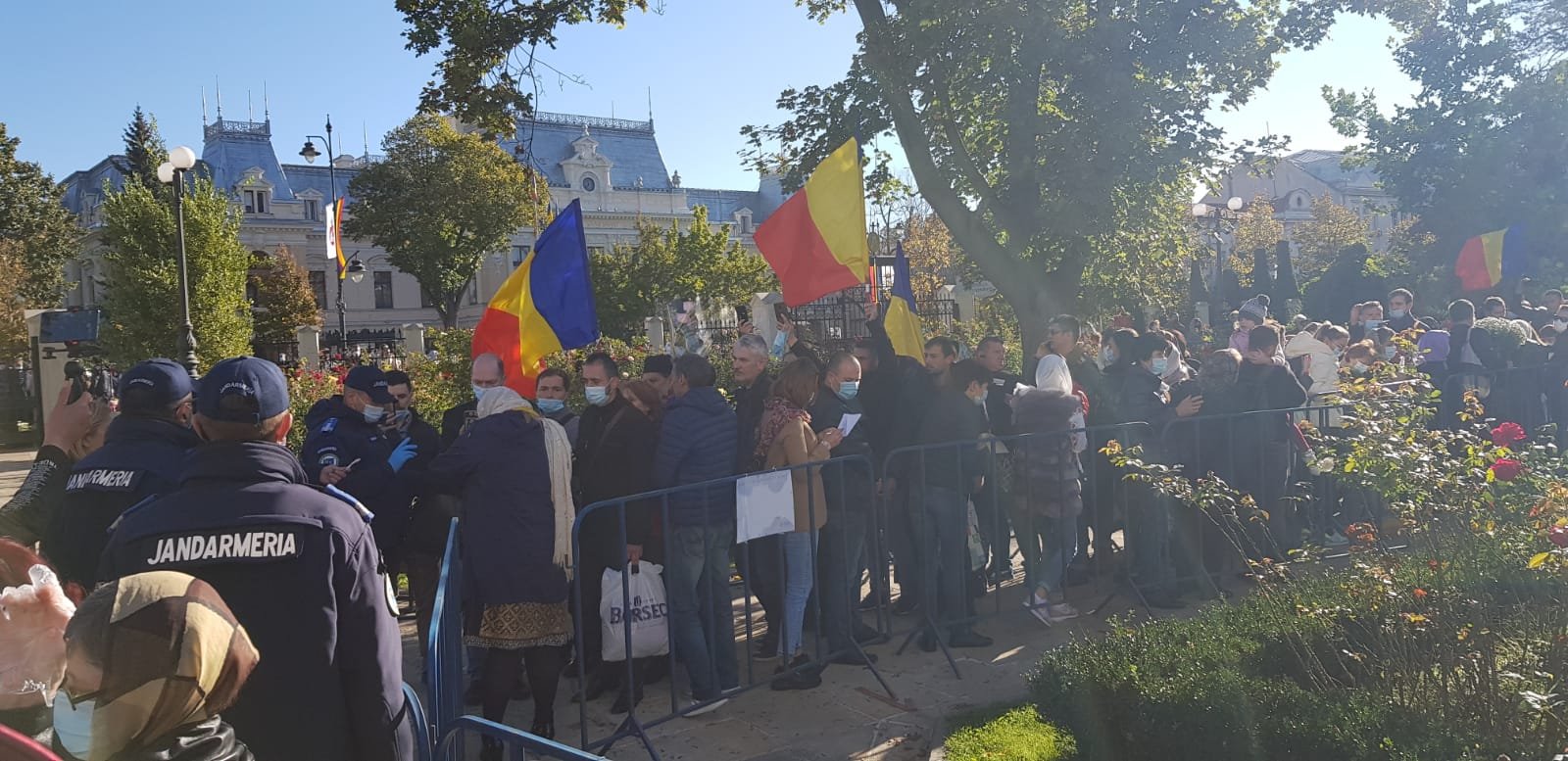  385965_1891_galerie_slujba-Parascheva9