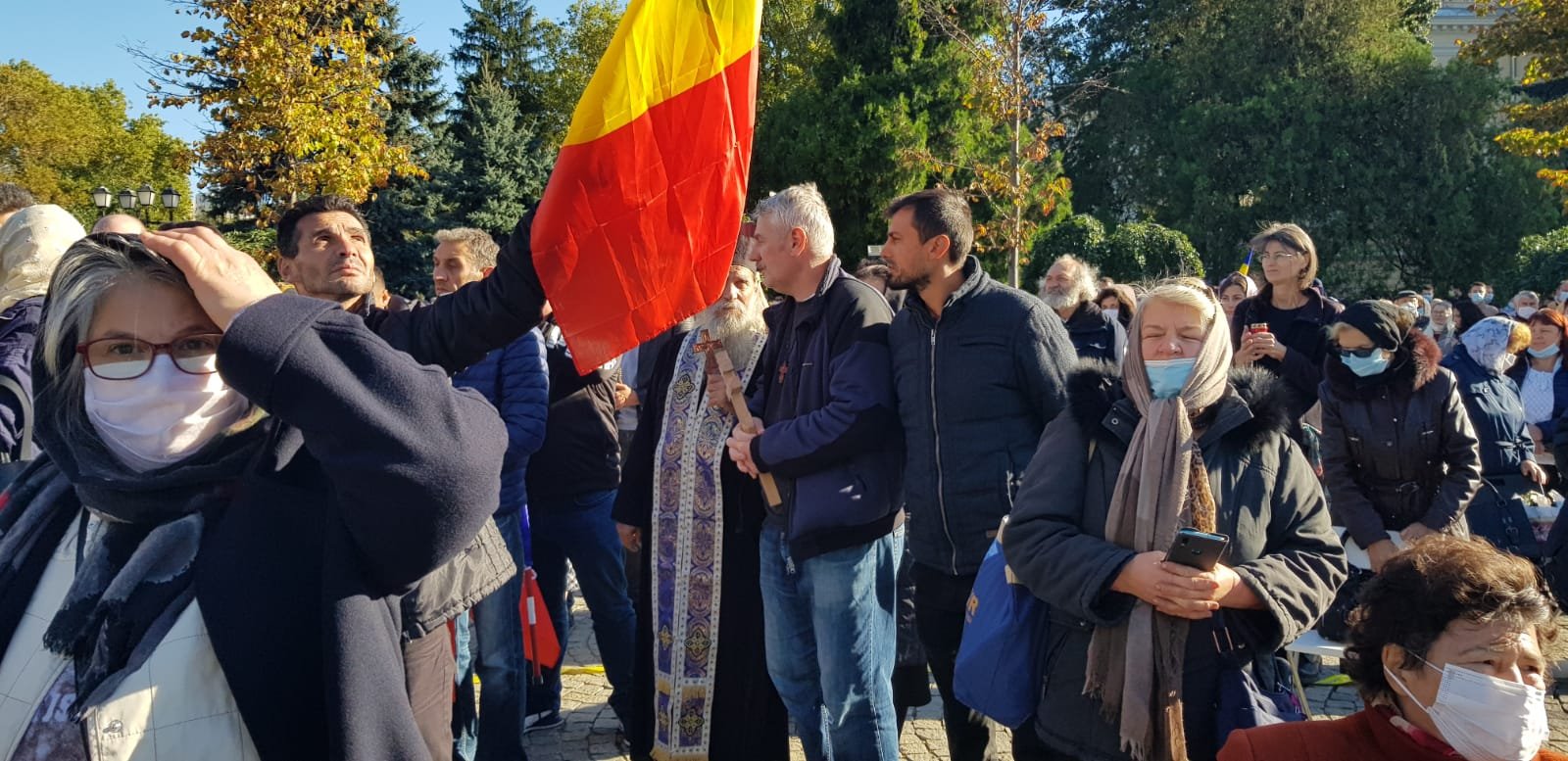  385966_1891_galerie_slujba-Parascheva10