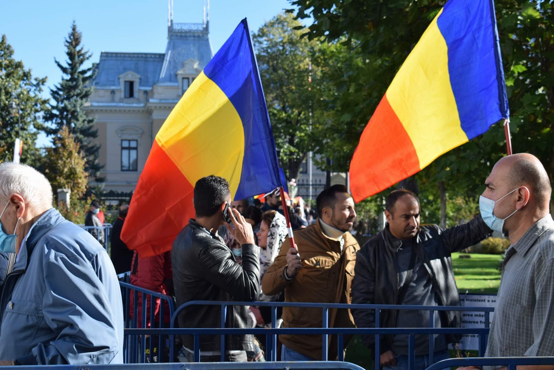  385985_1892_galerie_Chipurile-pelerinilor-veniti-la-Sfanta-8