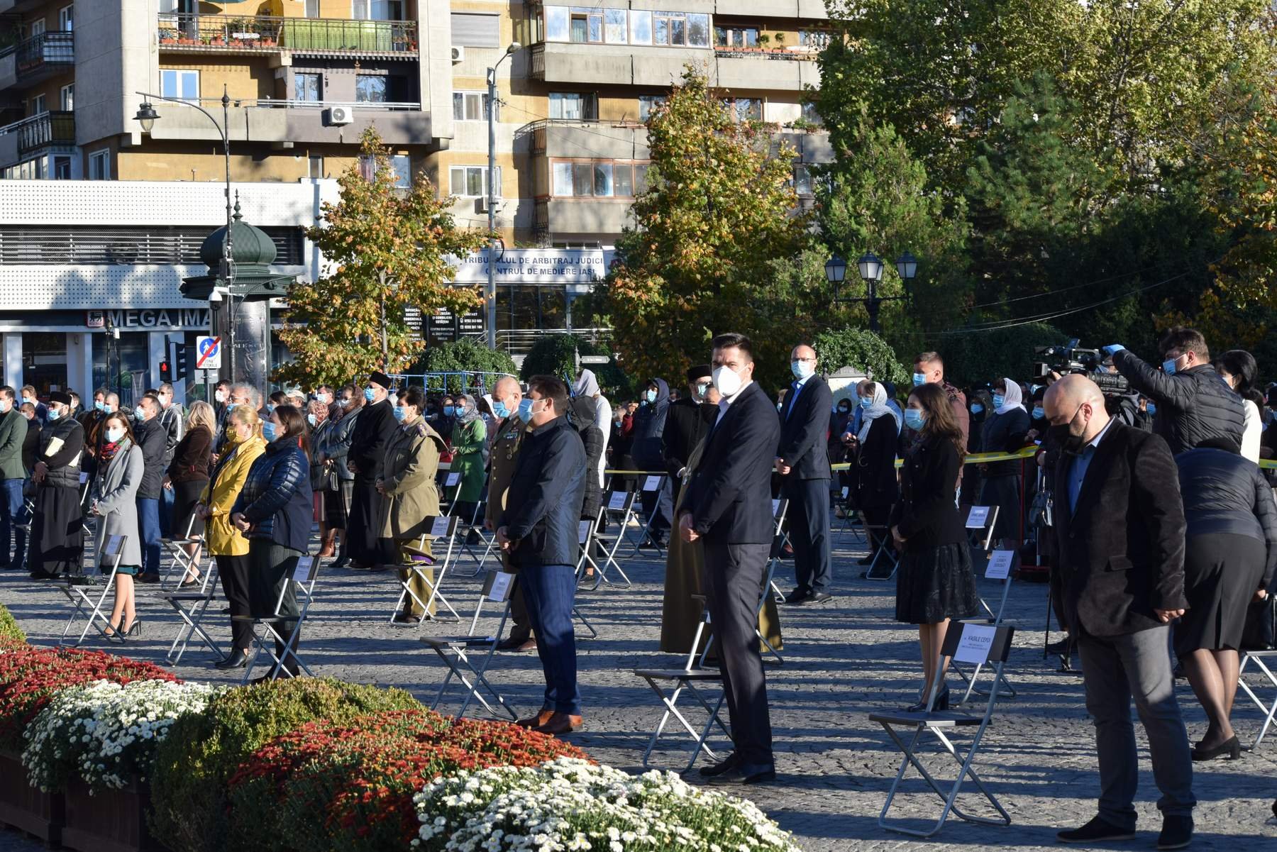  385991_1892_galerie_Chipurile-pelerinilor-veniti-la-Sfanta-14