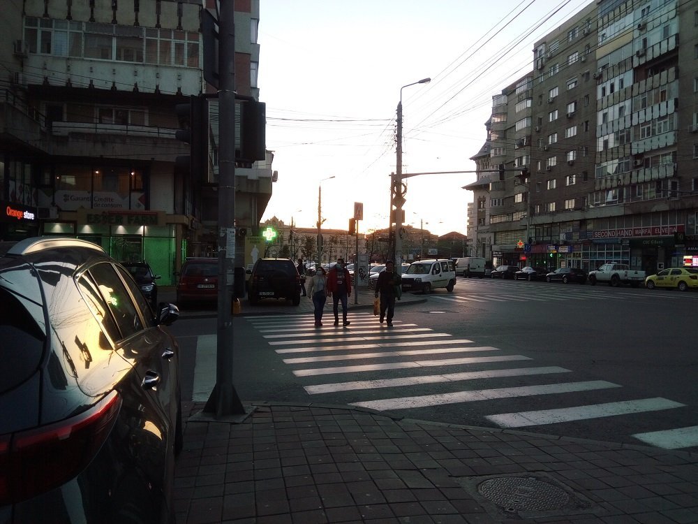  387230_268335_stiri_intersectie-periculoasa-gara-2