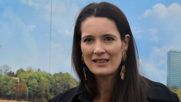 Clotilde Armand s-a prezentat la Parlament pentru preluarea mandatului de senator: „Mandatul meu de senator trebuie validat de Comisia specială”