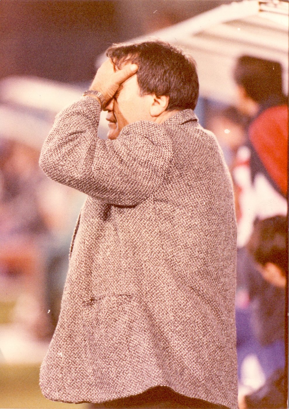  389516_270389_stiri_simi-suparatgalati