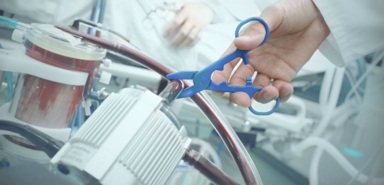 Parlamentul britanic a votat în favoarea eutanasiei, deschizând calea pentru o schimbare istorică a legislaţiei