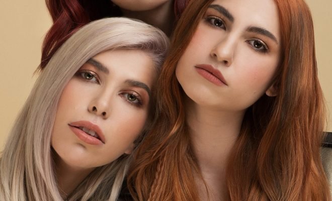 Ce tunsori și ce coafuri se poartă în 2021. Culorile ne vor scoate din anonimat