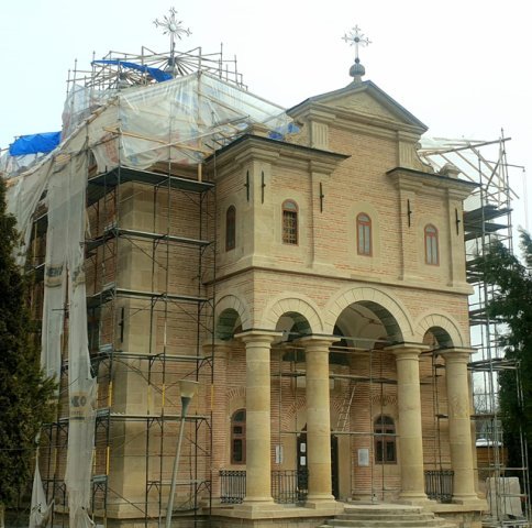 Deputatul Silviu Macovei reacționează extrem de dur la adresa guvernanților care intenționează să micșoreze bugetul pentru construcția și restaurarea bisericilor cu peste 89% (P)