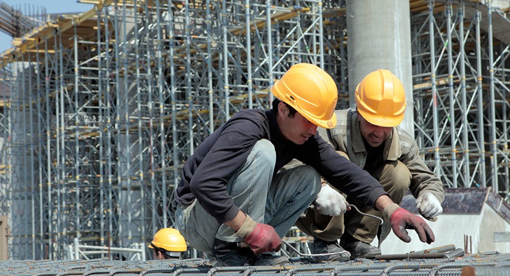  Țări bogate, săptămâni scurte de lucru: Rolul productivității și diferențele forței de muncă dintre est și vest în Europa