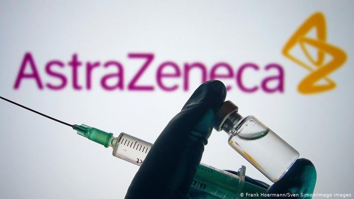  A fost eliminată restricţia de vârstă pentru vaccinul AstraZeneca