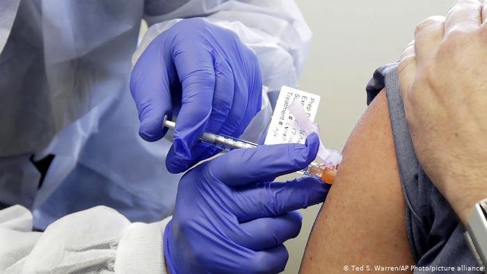 În 20 de centre din judeţ vă puteţi imuniza fără programare. Viteza de vaccinare la Iaşi creşte