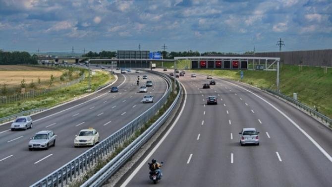 Căldura topește autostrăzile din Germania. Autoritățile vor efectua reparații în regim de urgență