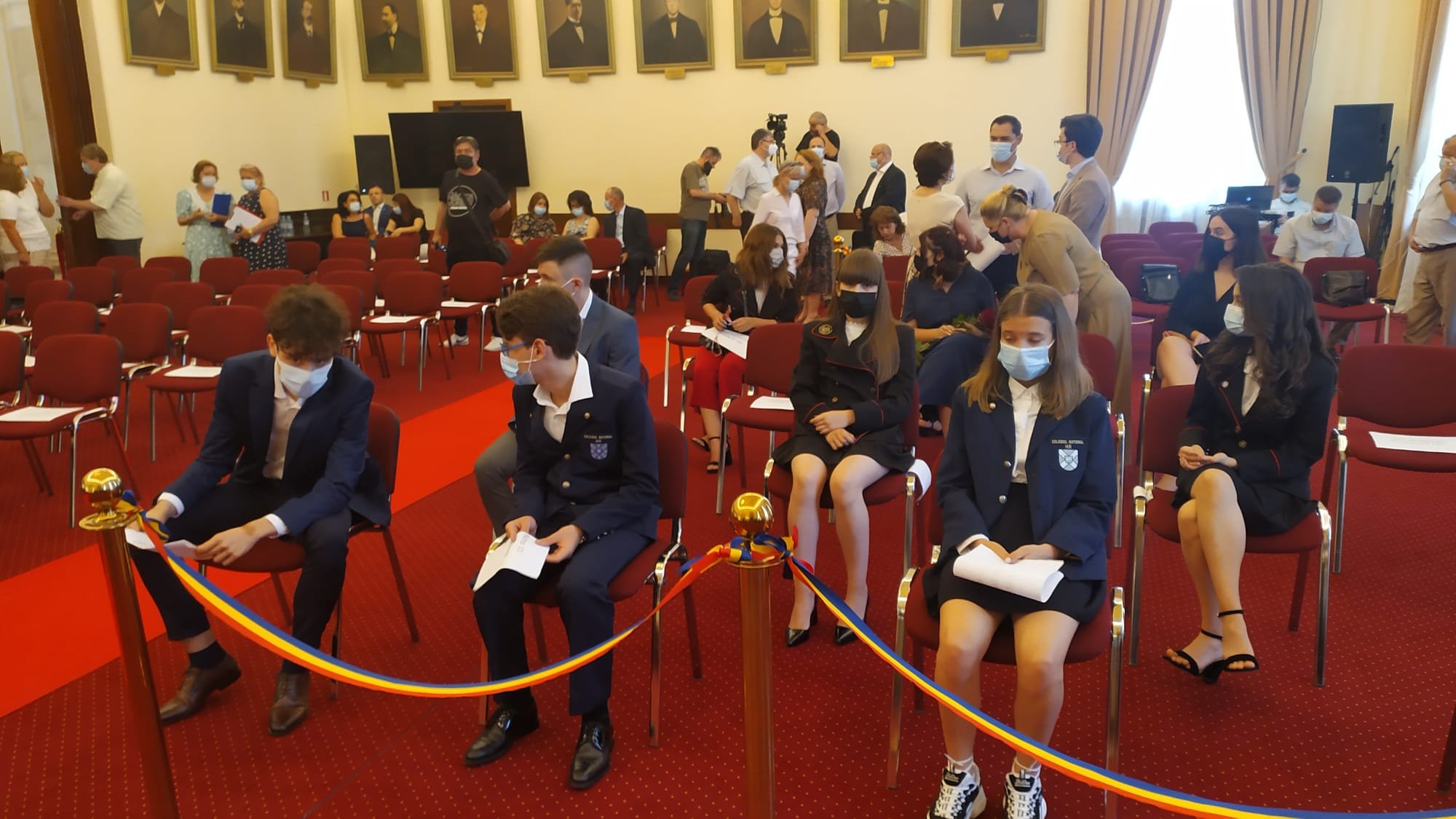  415875_294331_stiri_zecisti-premiati-iasi