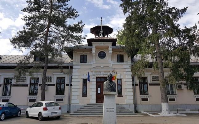 Moartea învăluită în mister a unui tânăr sedat în spital. Tatăl, tratat cu indiferență de autorități