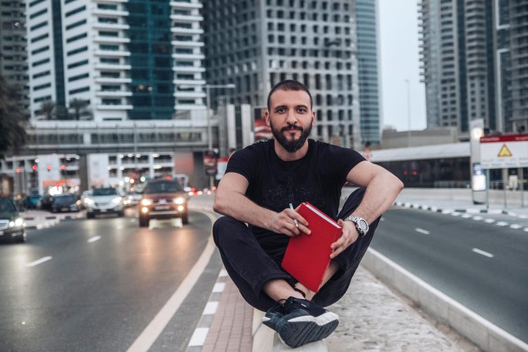 Probleme la Iași pentru milionarul Ștefan Mandachi. Este acuzat de violență de iubita lui: „M-a amenințat cu moartea”. Ce spune afaceristul