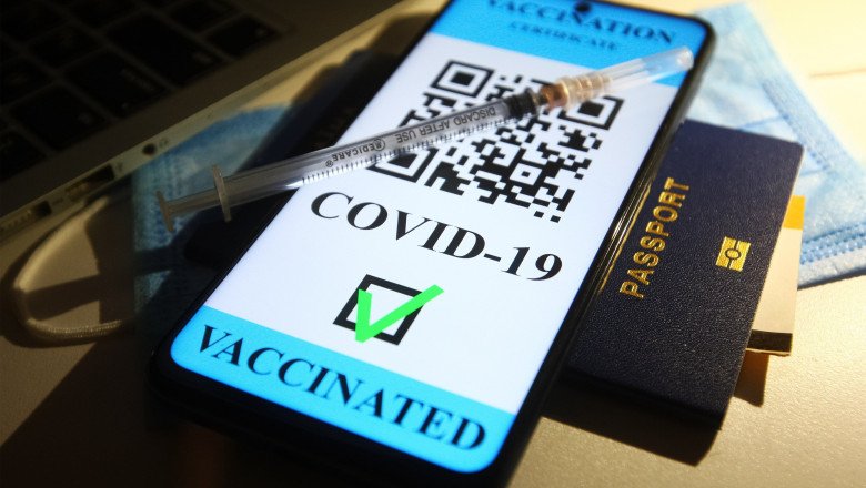  Rectorii cer introducerea certificatului verde pentru accesul în facultăţi