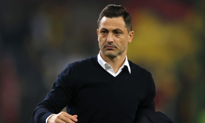 Mirel Rădoi este noul antrenor al FCSB. Antrenorul, întâmpinat de fani la baza din Berceni