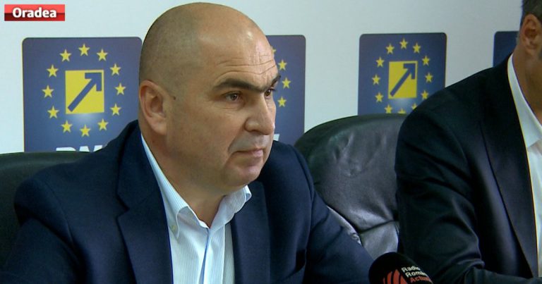 Conducerea PNL a votat planul de reforme pentru Parlamentul viitor: Reducerea numărului de parlamentari la 300, reducerea subvenţiei pentru partide, eliminarea cheltuielilor statului